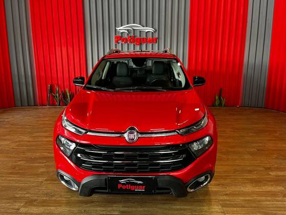 FIAT TORO 2.4 16V MULTIAIR FLEX VOLCANO AT9 FIAT TORO 2.4 16V MULTIAIR FLEX VOLCANO AT9